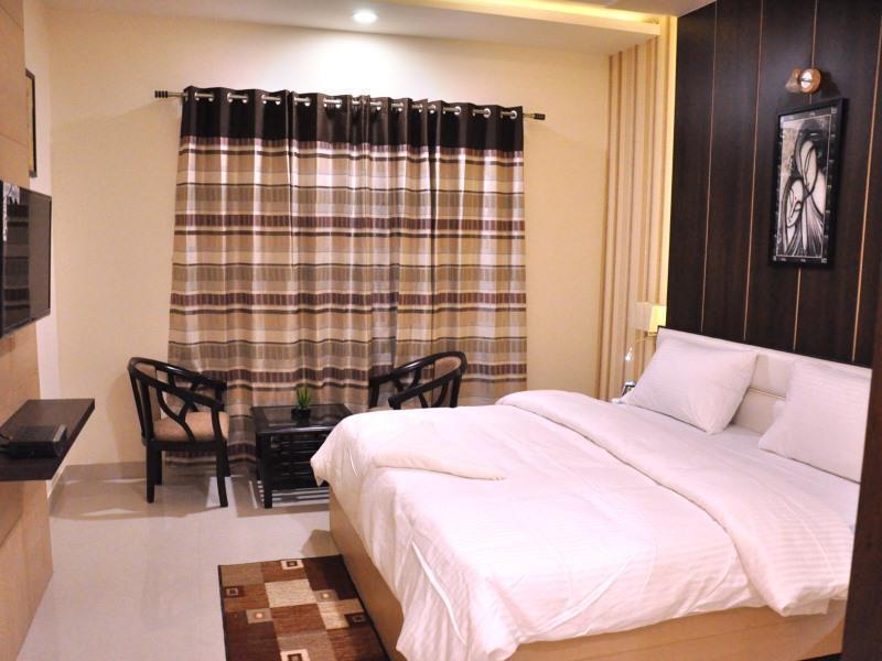 Bellevue Hotel Gwalior Exterior foto