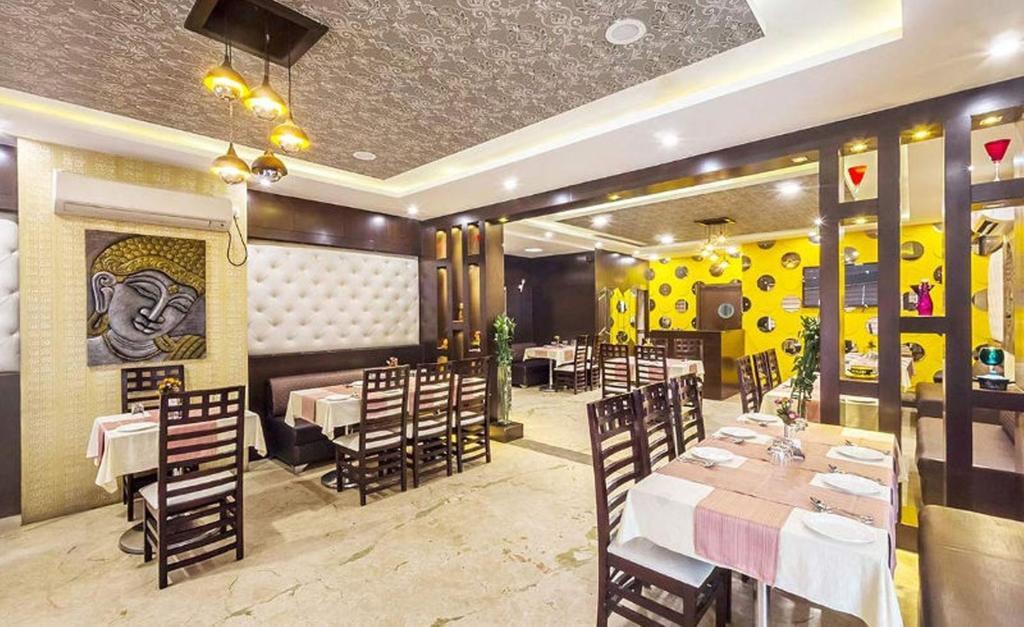 Bellevue Hotel Gwalior Exterior foto